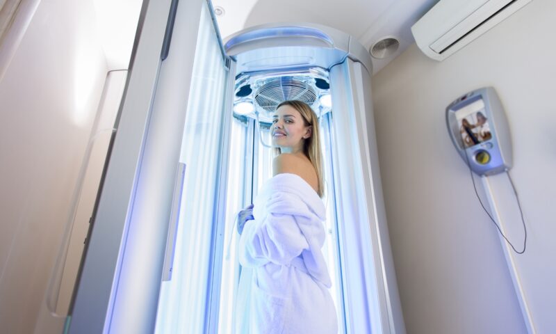 Stand Up Tanning Bed Tips for an Even Glow